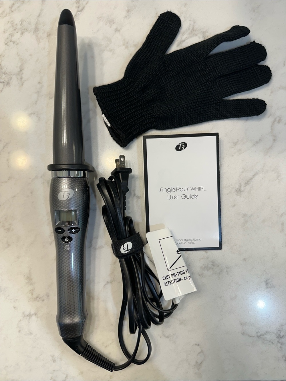 T3 SinglePass Whirl Ceramic Curling Wand with Black Heat-Resistant Glove